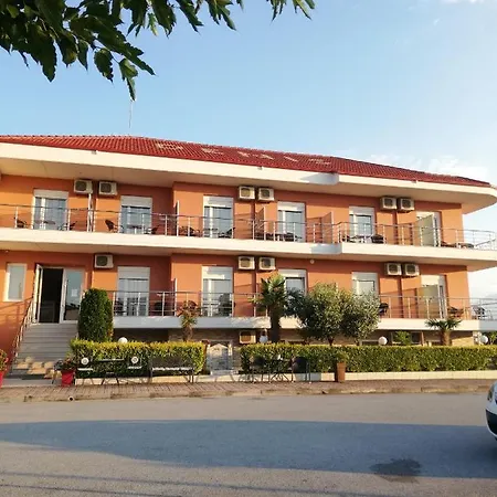 Denis Studios And Paralía