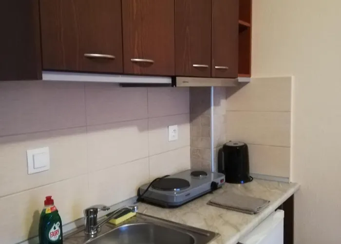 Denis And * Paralía